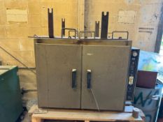 QUINCY LAB 550°F INDUSTRIAL BENCHTOP OVEN