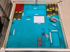 CONTENTS OF (1) TOOL BOX DRAWER - CARBIDE INDEXABLE TURNING & MILLING INSERTS, SANDVIK