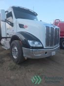 2016 PETERBILT 579 SUPER TAG TRI-AXLE DUMP TRUCK DIESEL, HEAVY-DUTY DUMP BODY