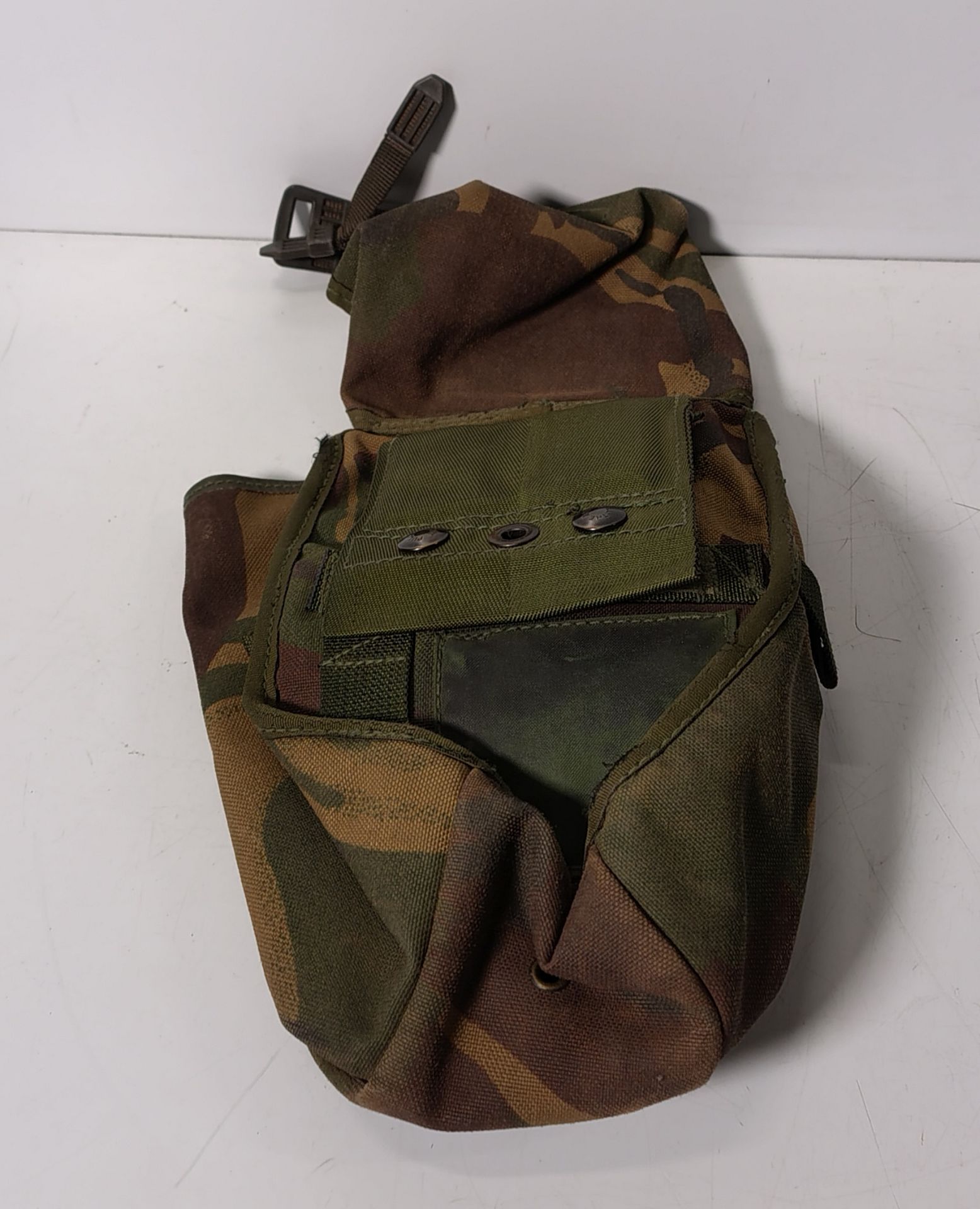Various types of ex-military DPM accessories - 127kg – may require repair/be incomplete - Image 6 of 20