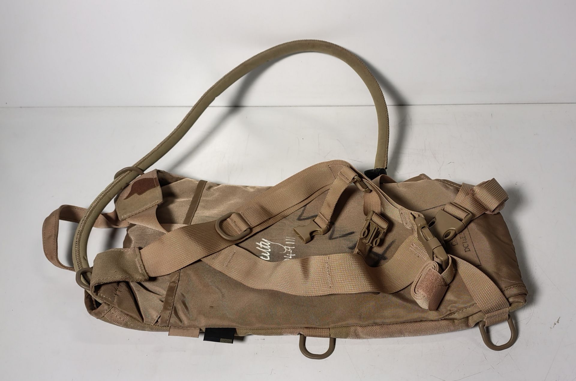 Various types of ex-military desert accessories - 154kg – may require repair/be incomplete - Image 3 of 15