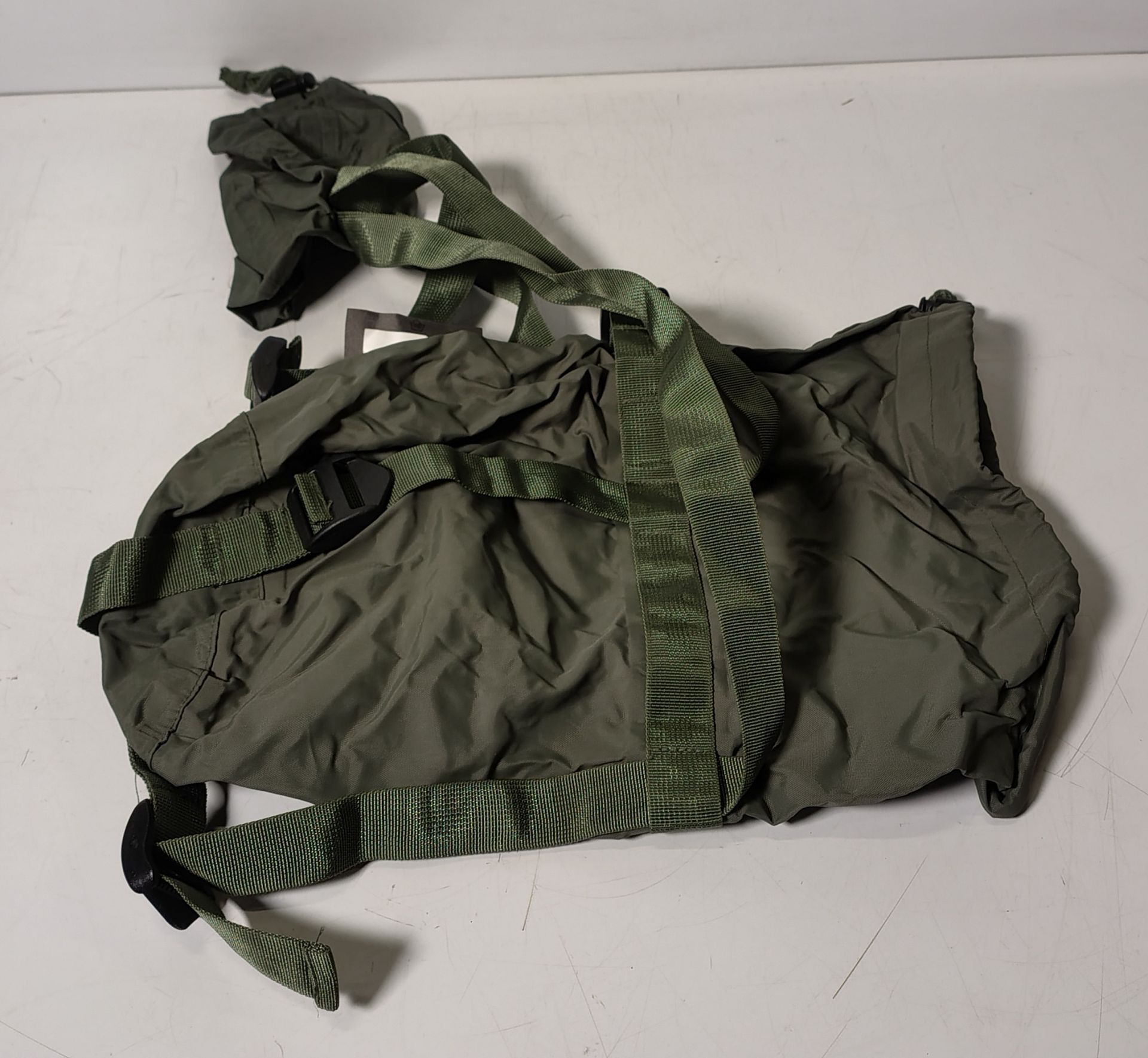 643x British Army compression sacks - Image 9 of 10