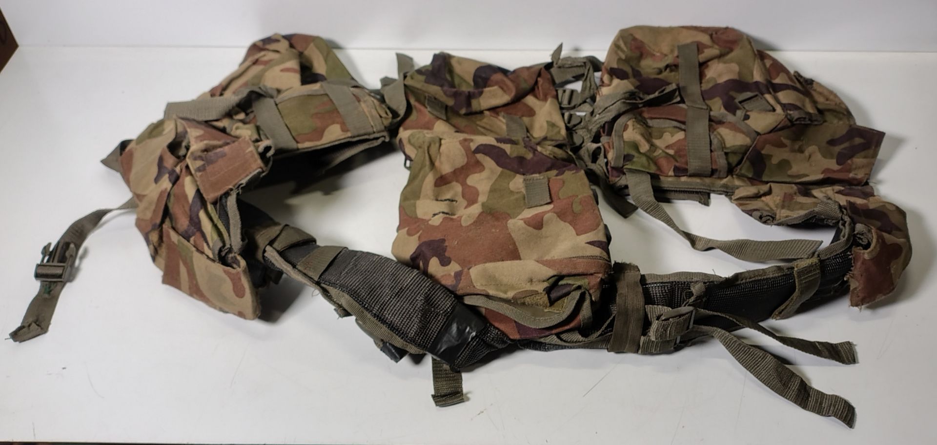 Various types of ex-military DPM accessories - 150kg – may require repair/be incomplete - Image 12 of 18