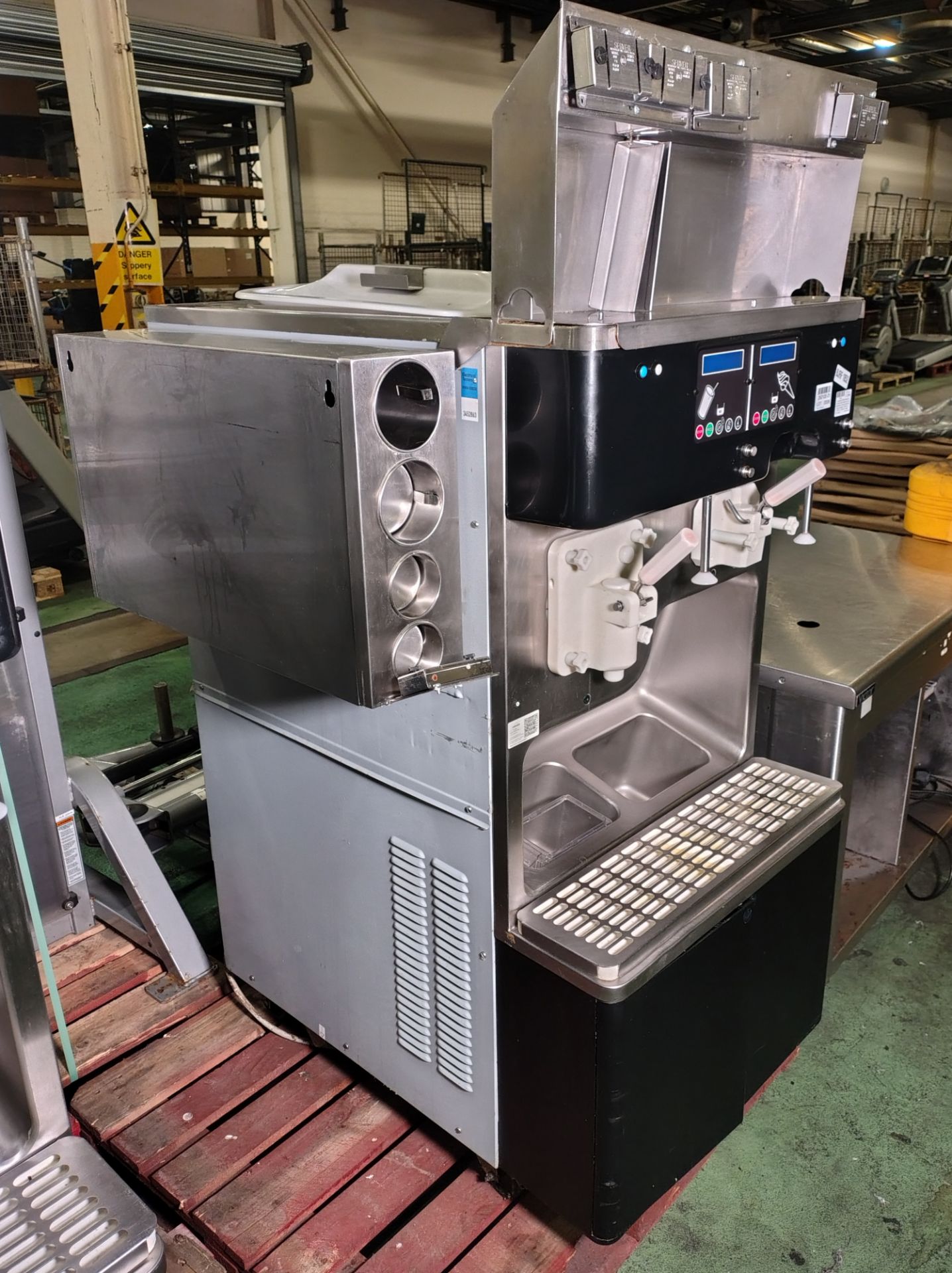 Carpigiani K3/EK shake and sundae combo freezer - full details in the description - Image 8 of 10