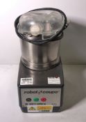 Robot Coupe R 301 Ultra food processing machine with 2 attachments