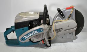 Makita DPC 6410 12 inch portable circular saw with cutting disc