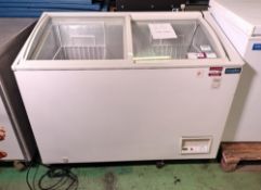 Polar CM434-02 display chest freezer - W 930 x D 655 x H 1195mm