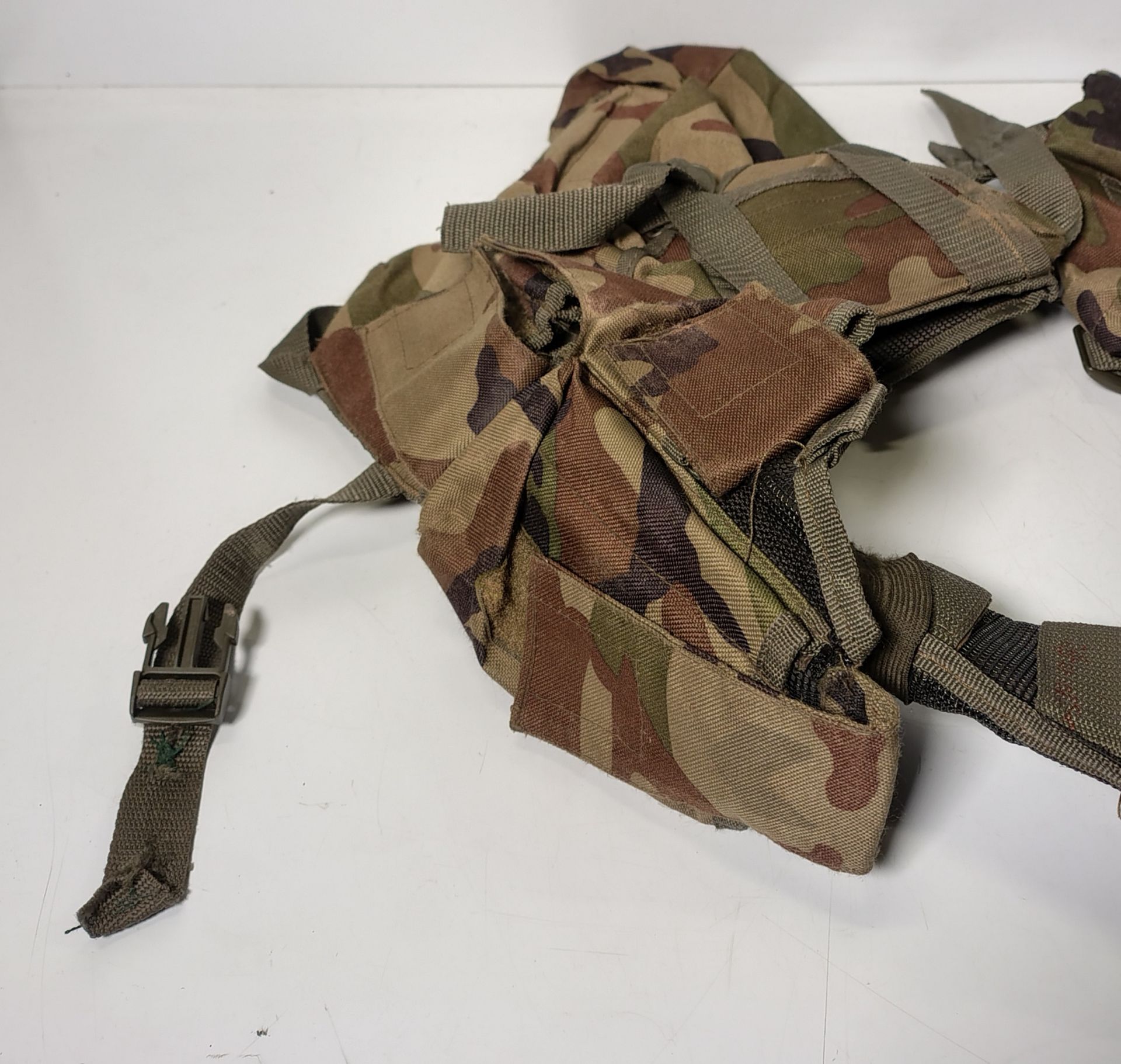 Various types of ex-military DPM accessories - 150kg – may require repair/be incomplete - Image 13 of 18