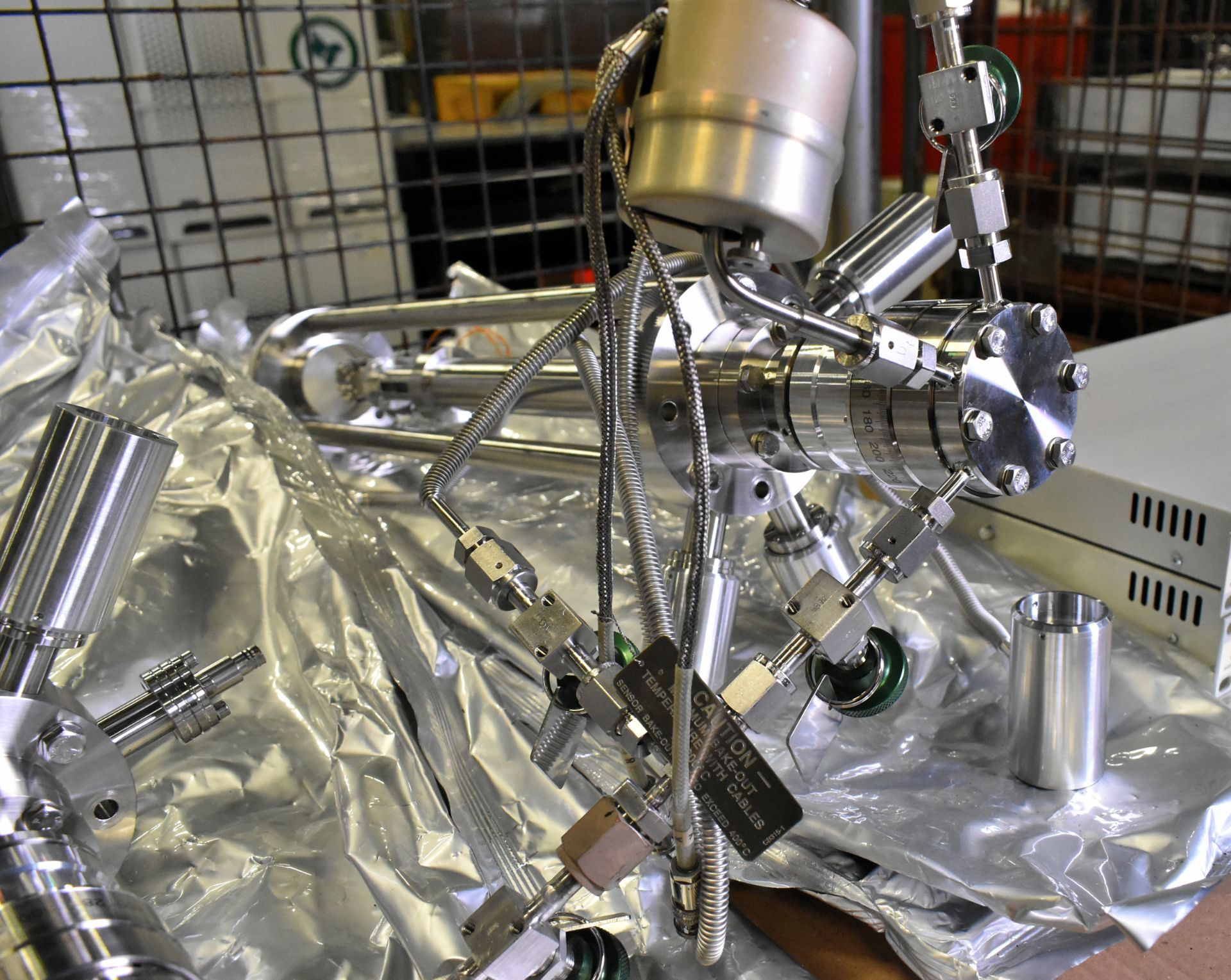 CVT ltd Temperature Programmed Desorption unit - manufactured in 2009 - full details in the desc. - Image 35 of 68
