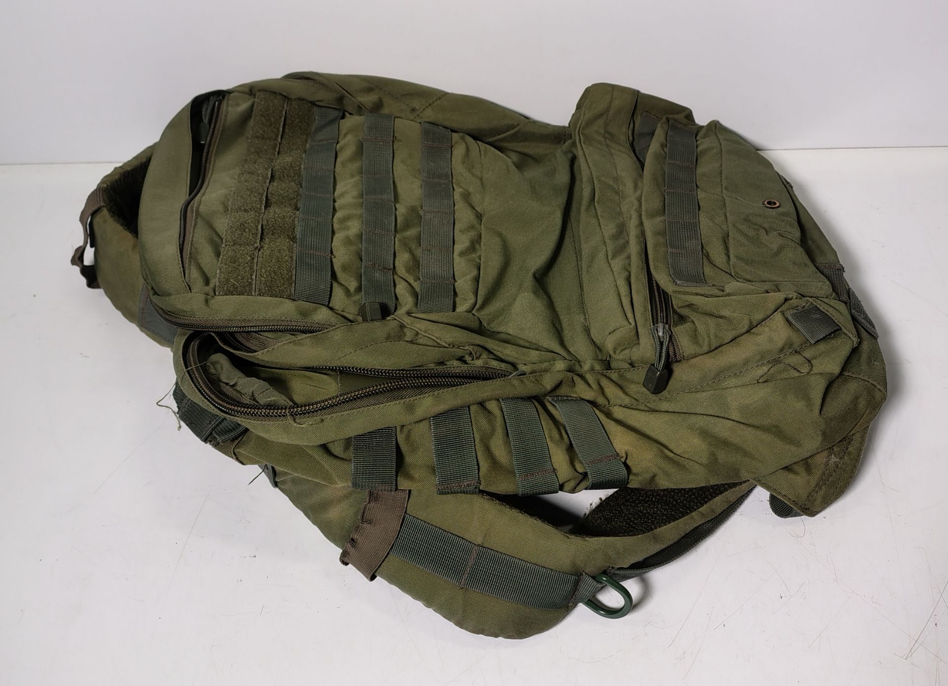 Mixed bags - rucksacks, holdalls - may require repair or be as spares - 139kg - Image 3 of 7
