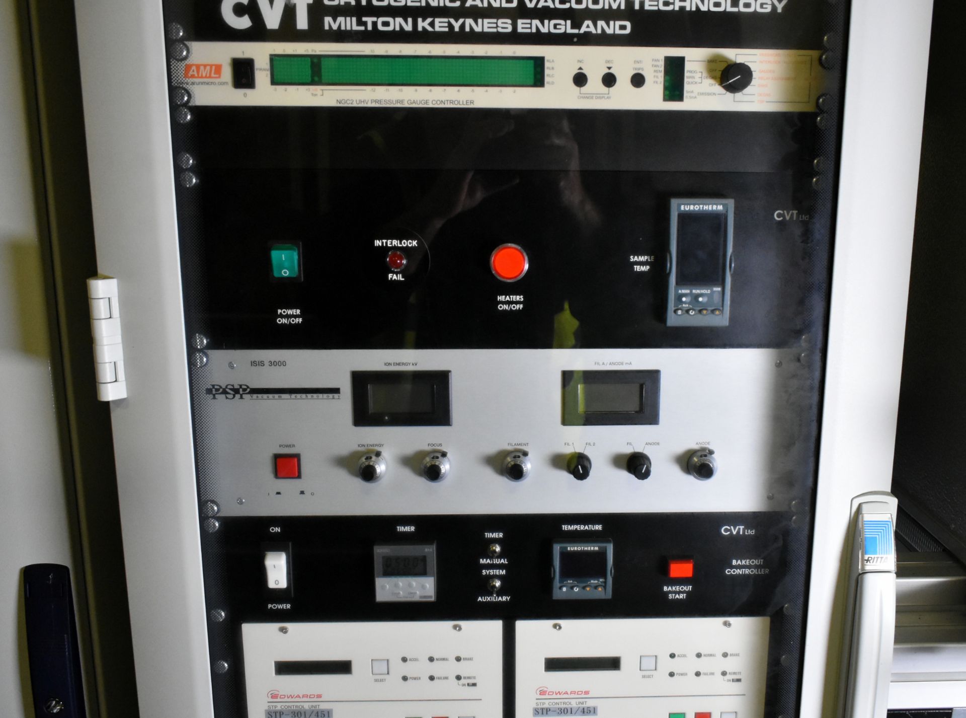 CVT ltd Temperature Programmed Desorption unit - manufactured in 2009 - full details in the desc. - Image 10 of 68