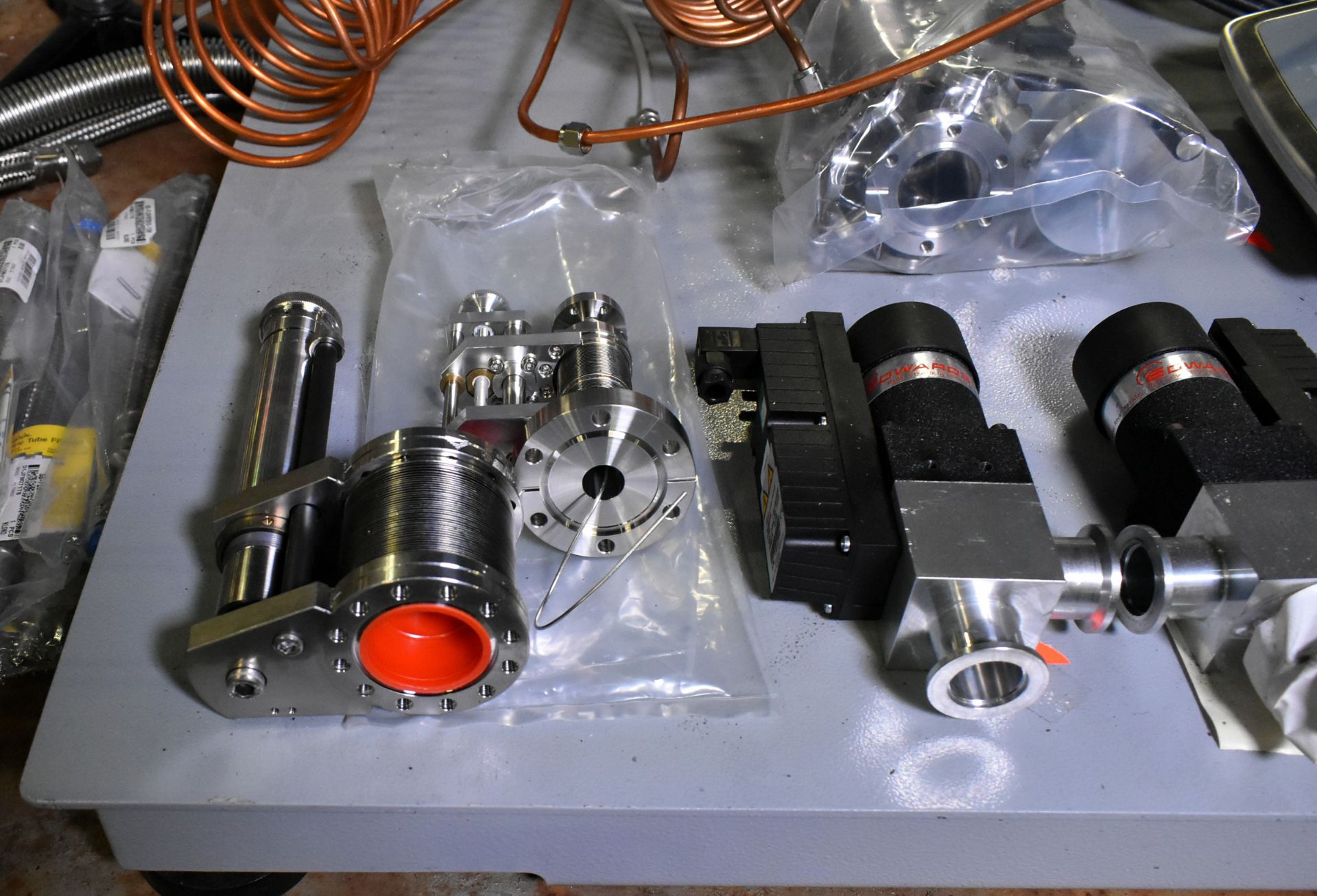 CVT ltd Temperature Programmed Desorption unit - manufactured in 2009 - full details in the desc. - Image 64 of 68