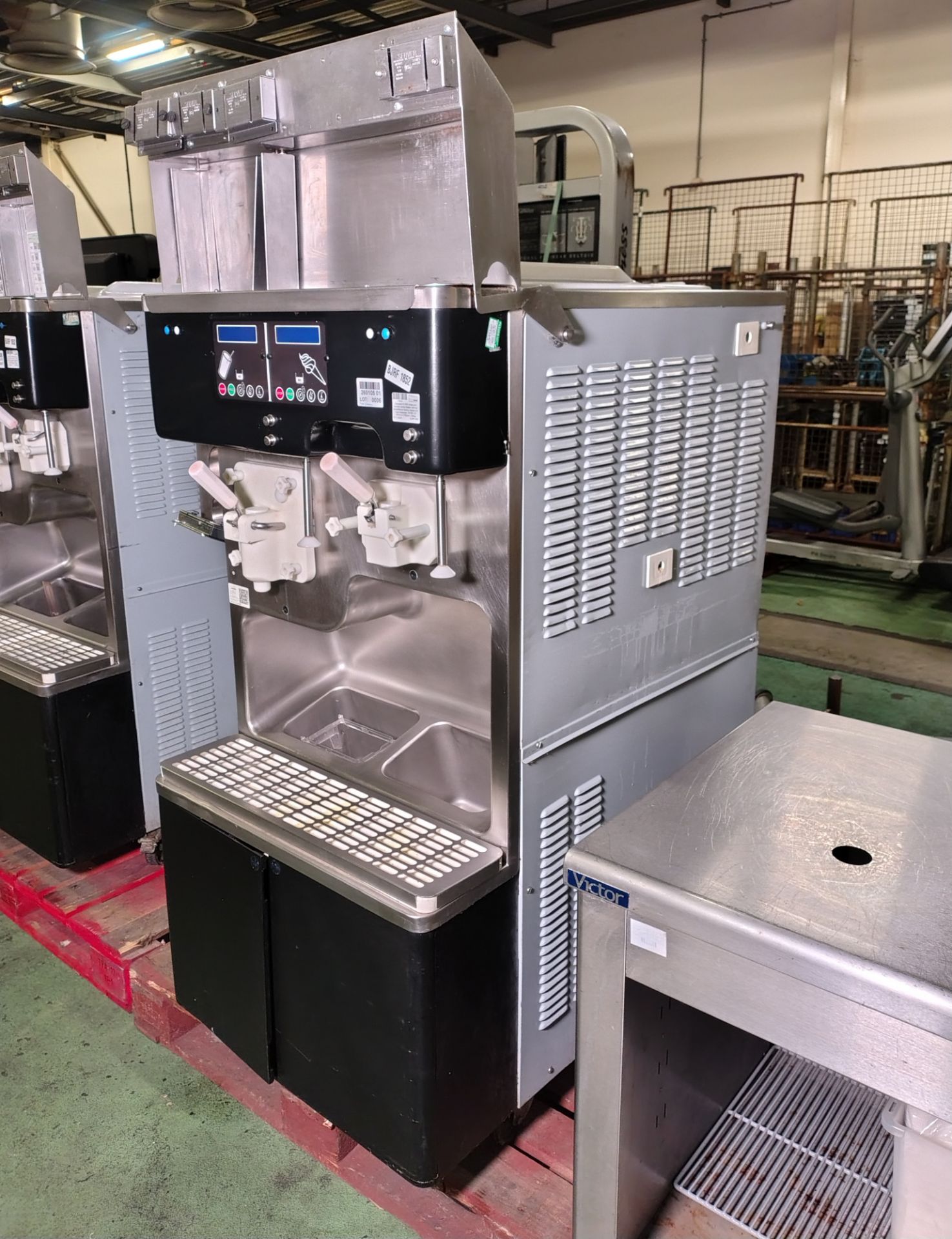 Carpigiani K3/EK shake and sundae combo freezer - full details in the description - Image 10 of 10