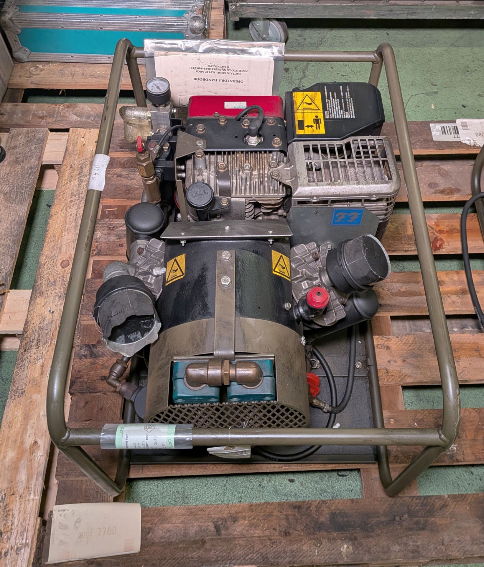 Factair FLF16P Briggs and Stratton powered air compressor - Serial no. 818435