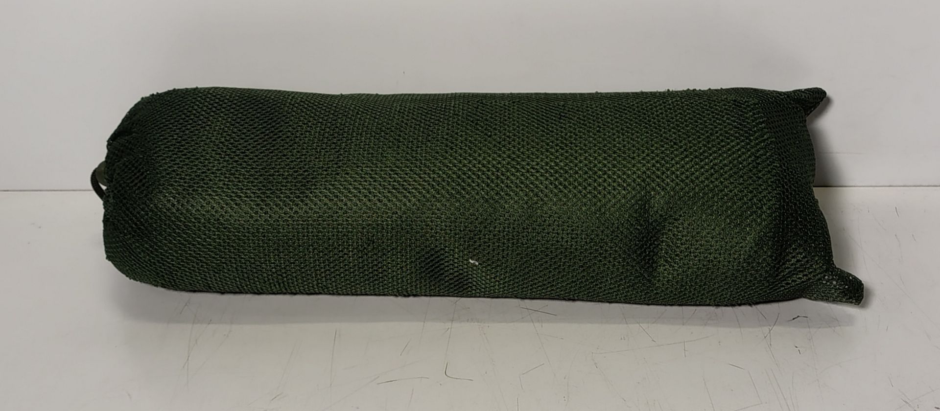300x British Army combat towels - mixed types and mixed sizes - Image 5 of 13