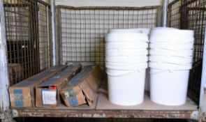 25x Plastic bucket with lids, 3x Mitchell & Cooper commercial super can openers