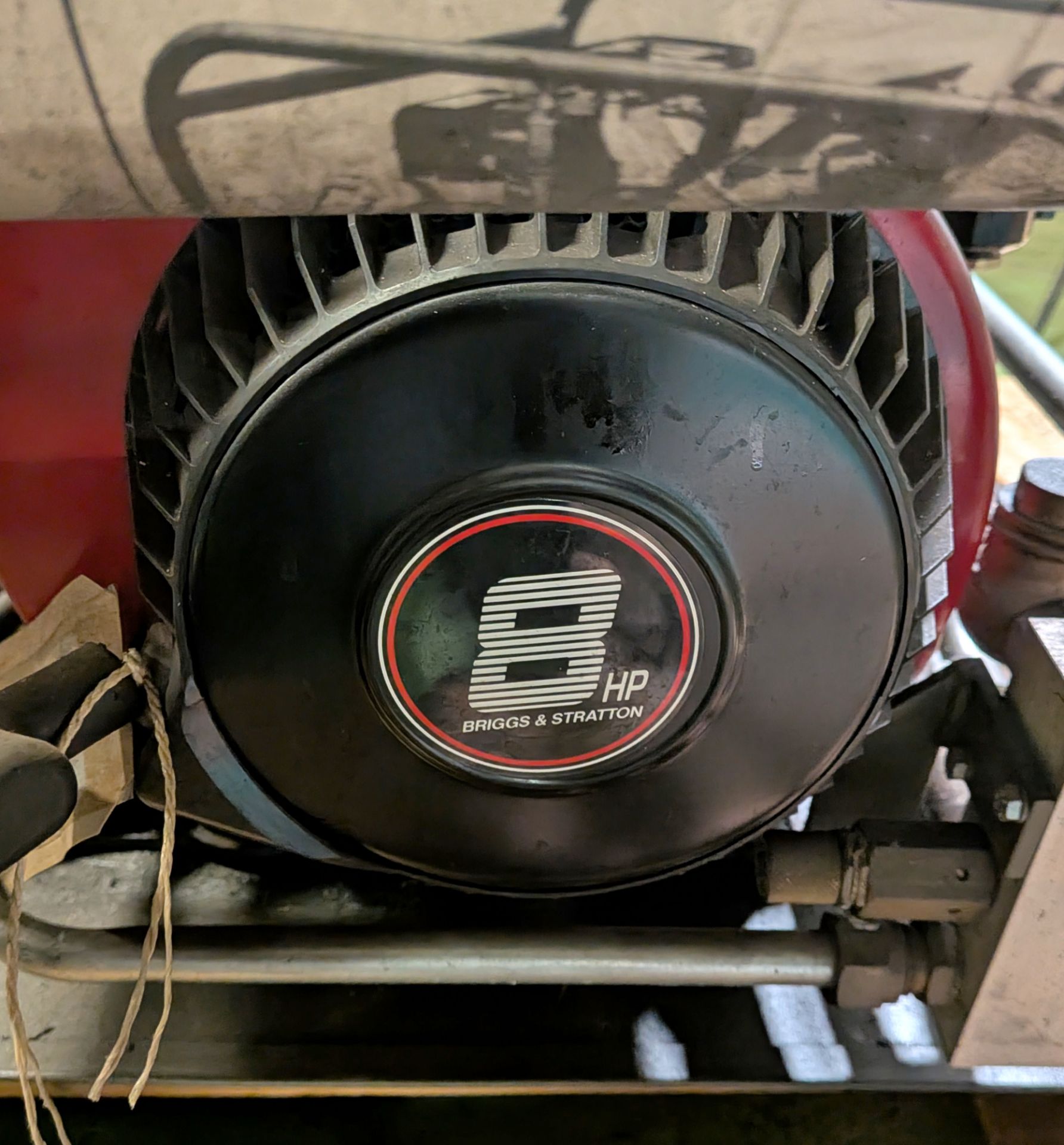 Factair FLF16P Briggs and Stratton powered air compressor - Serial no. 818435 - Image 5 of 6