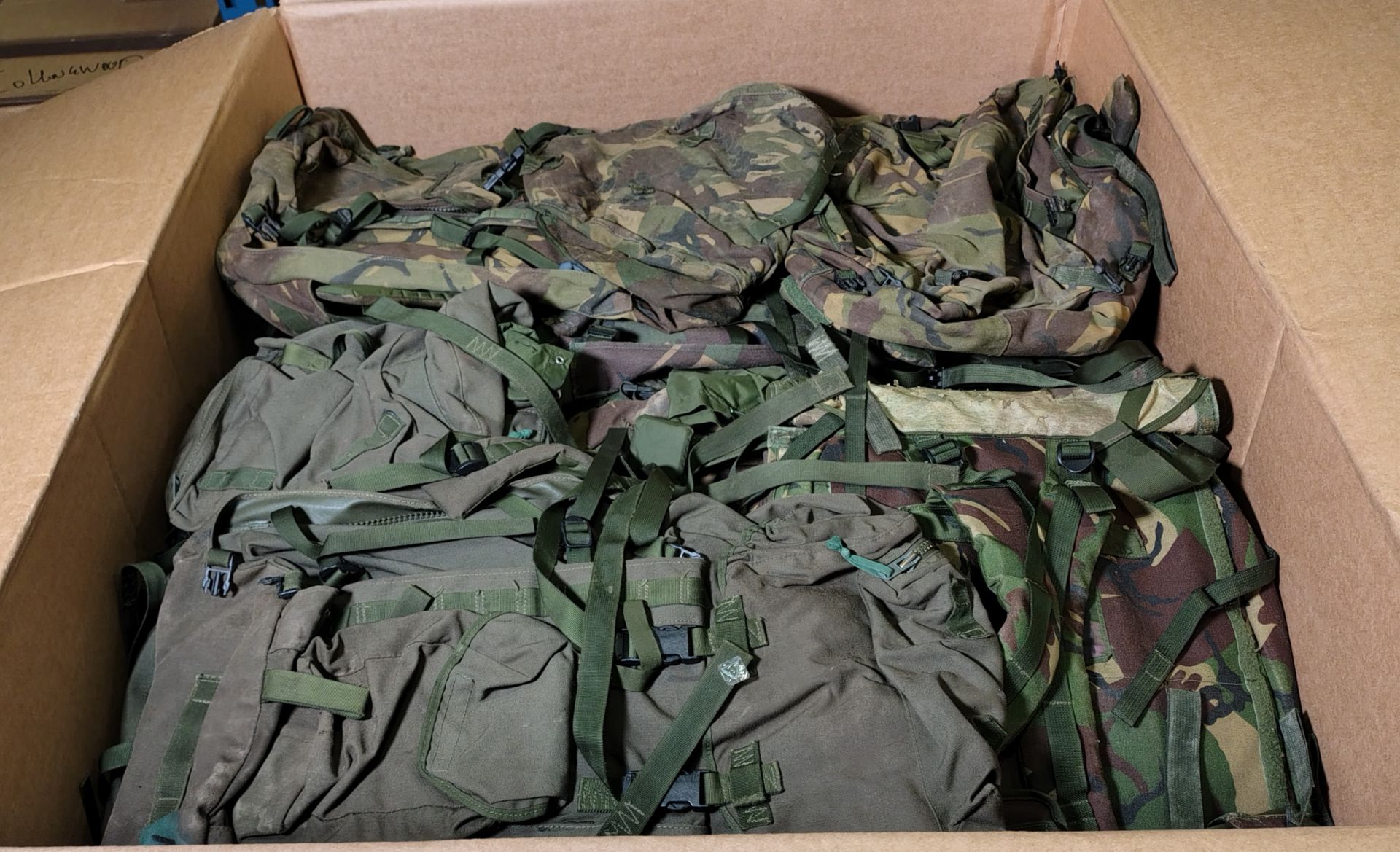 Mixed bags - rucksacks, holdalls - may require repair or be as spares - 130kg - Image 12 of 12