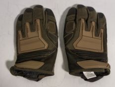 50x pairs of Combat CC temperate gloves - new