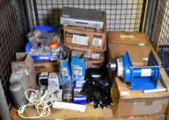 3x Industrial manual hand winches, Electrical components and spares - see desc.