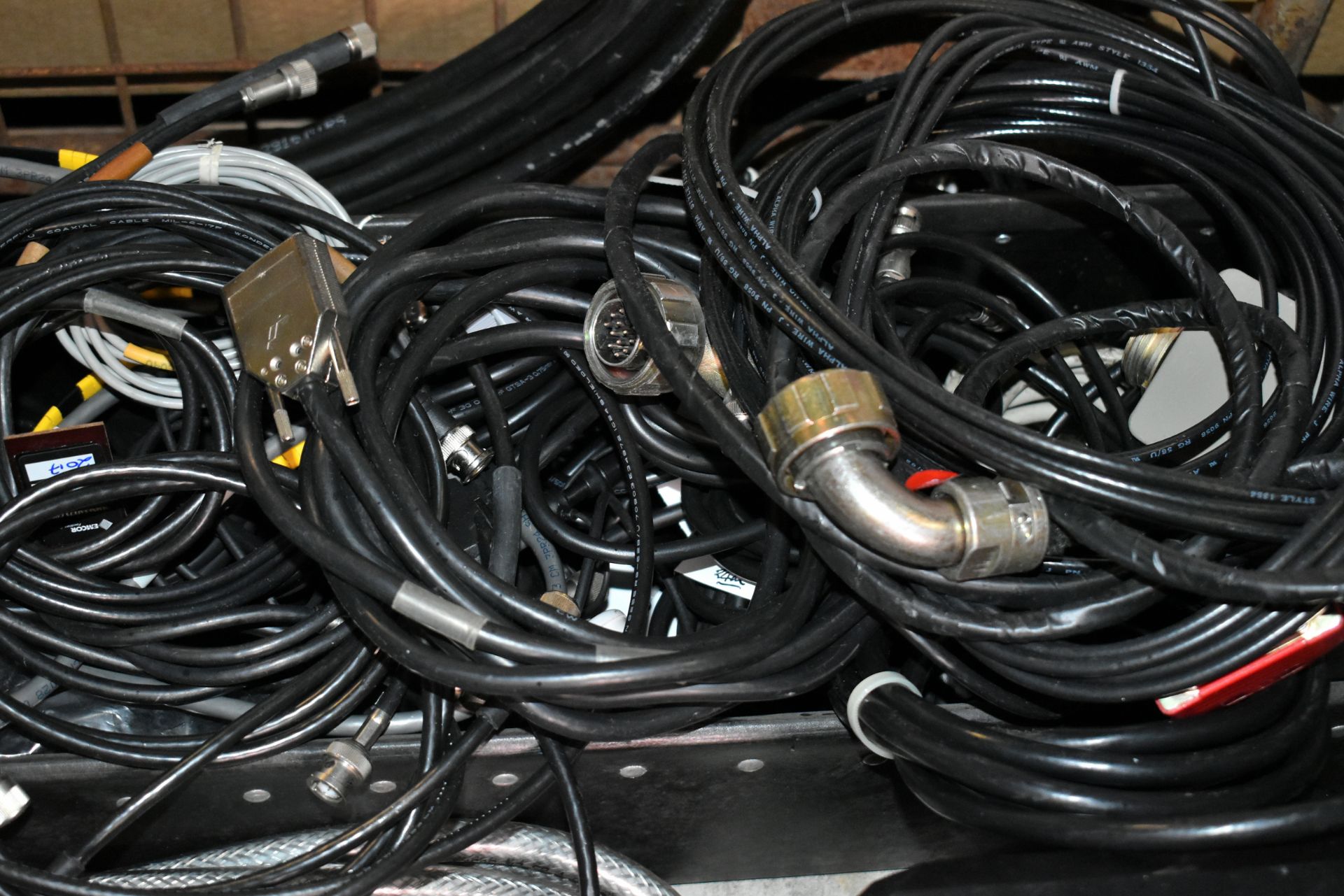CVT ltd Temperature Programmed Desorption unit - manufactured in 2009 - full details in the desc. - Image 27 of 68