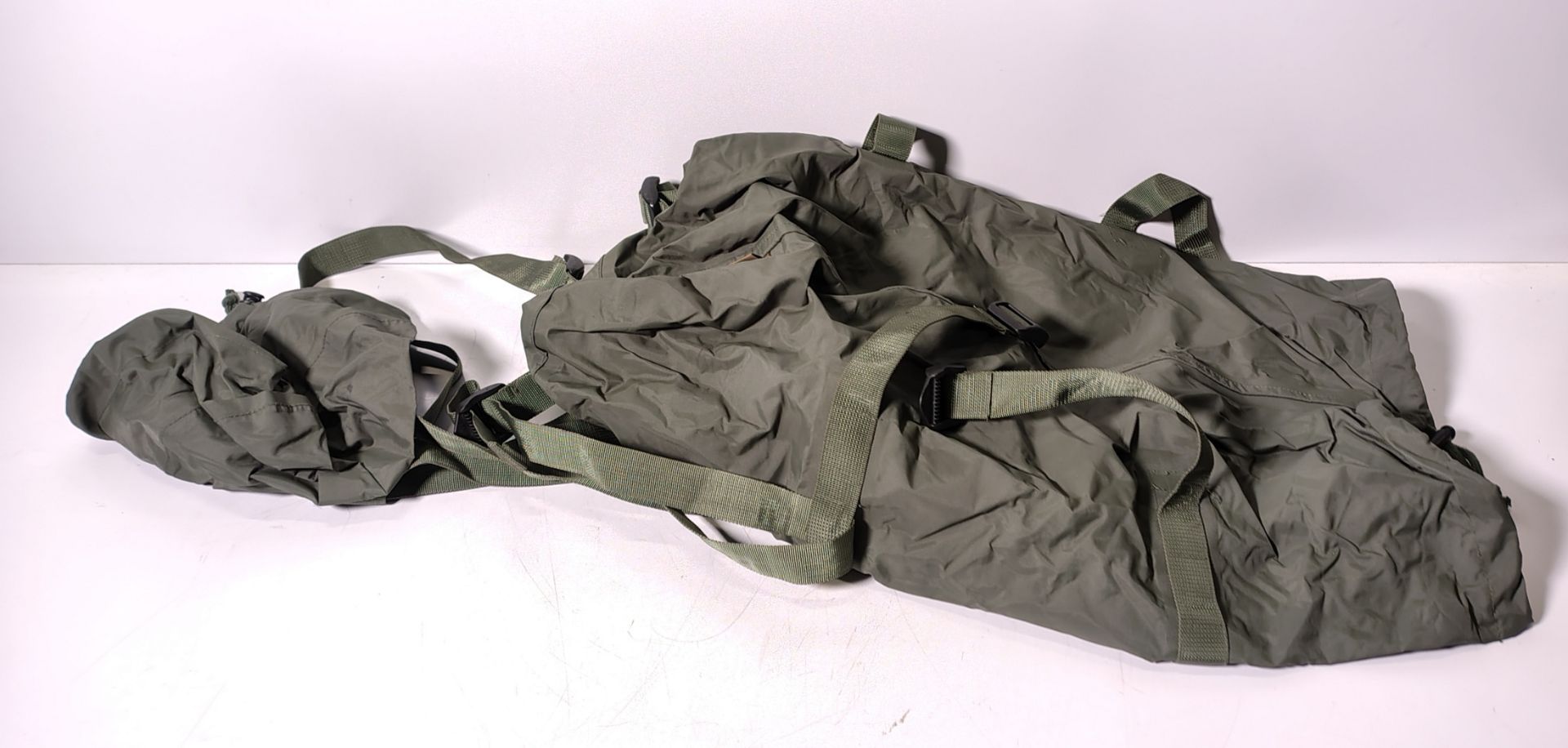 643x British Army compression sacks - Image 2 of 10