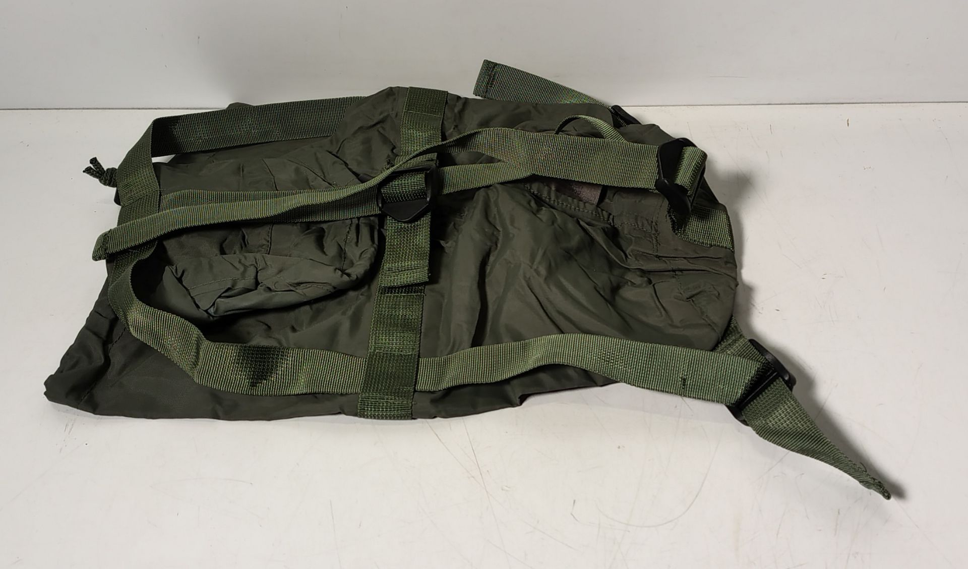643x British Army compression sacks - Image 6 of 10