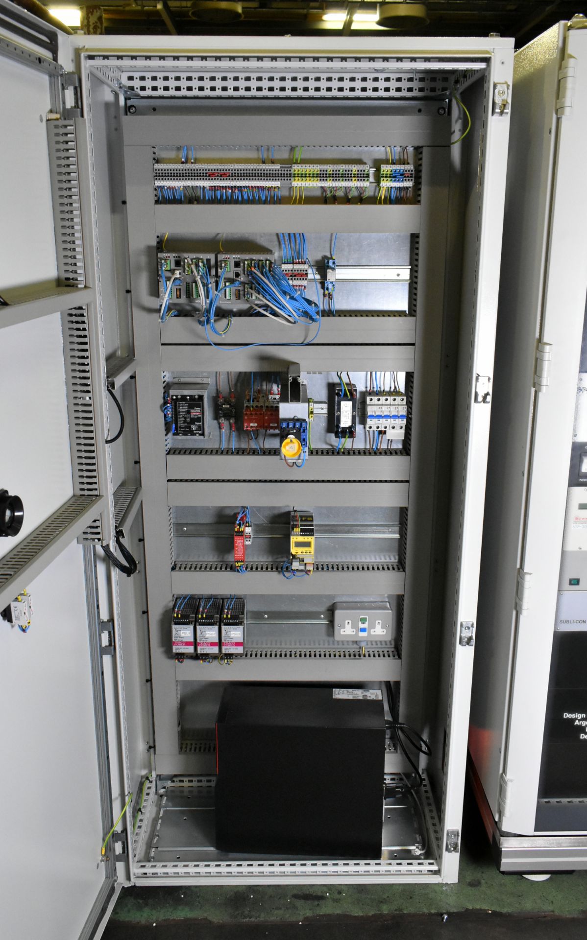 CVT ltd Temperature Programmed Desorption unit - manufactured in 2009 - full details in the desc. - Image 14 of 68