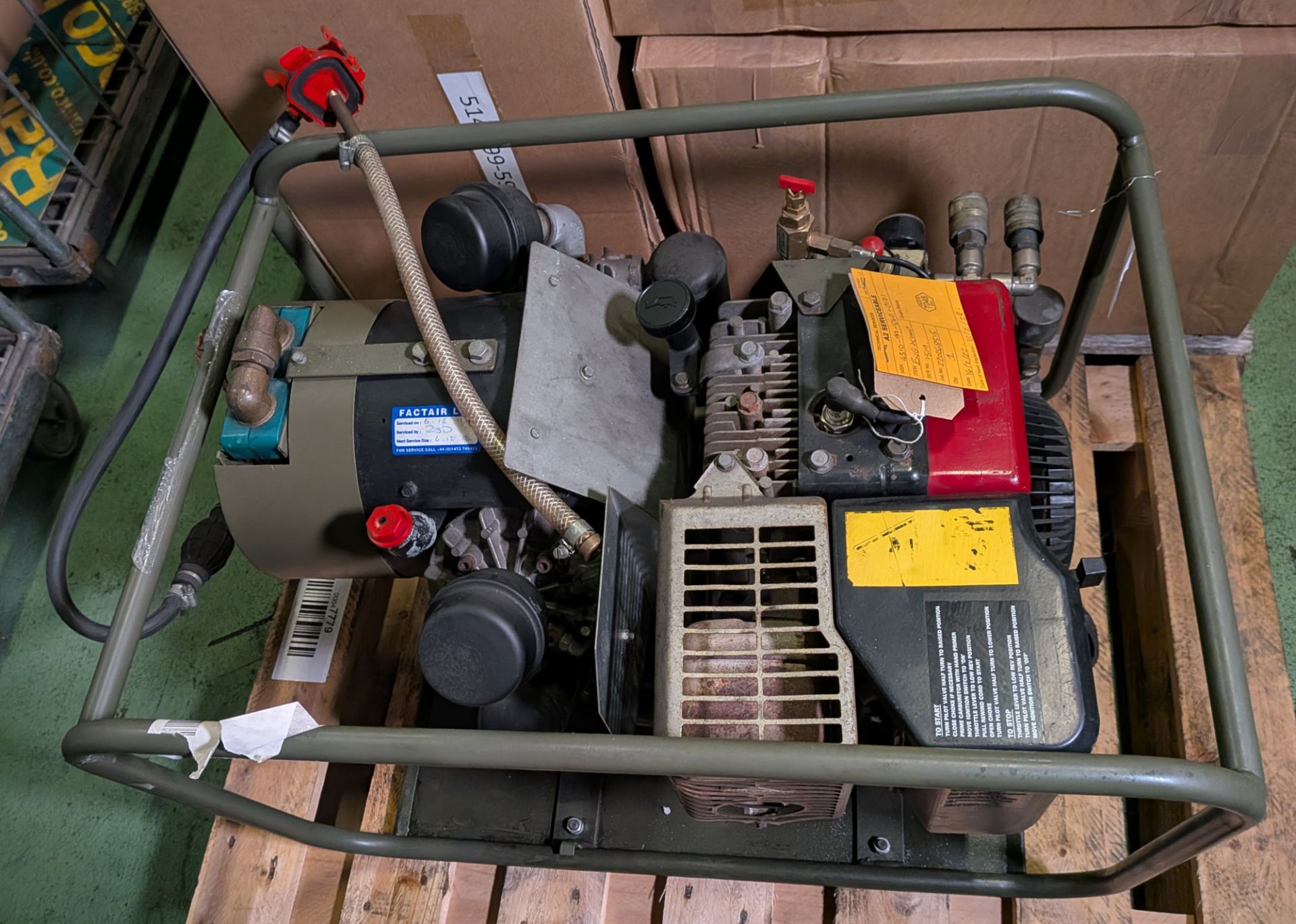 Factair FLF16P Briggs and Stratton powered air compressor - Serial no. 4182/1519 - Image 4 of 5