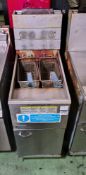 Pitco 35C+ stainless steel single tank gas fryer - W 380 x D 820 x H 1180mm - 65kg