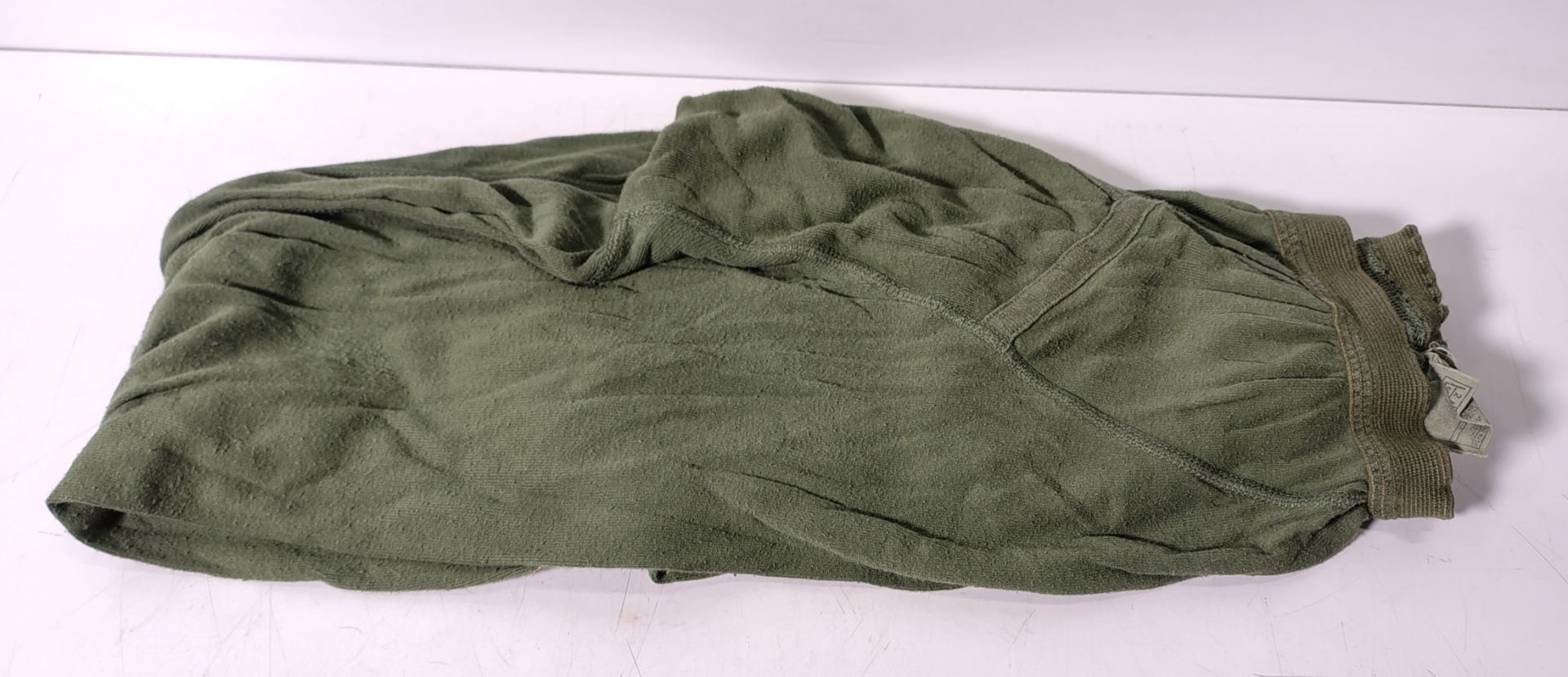 Various types of ex-military clothing - 176kg - may require repair or be as spares - Image 6 of 9