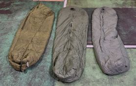 30x Medium weight sleeping bags - various types - may include arctic