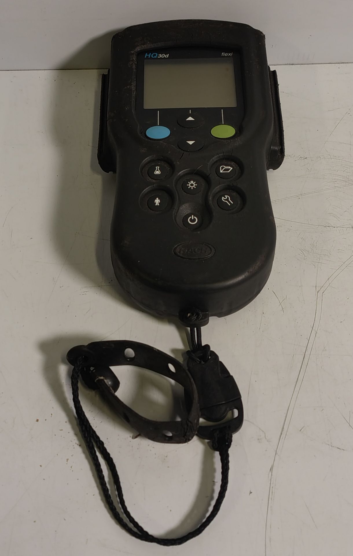 HACH Company HQ30D Portable dissolved Oxygen and conductivity tester in storage case - Image 3 of 5
