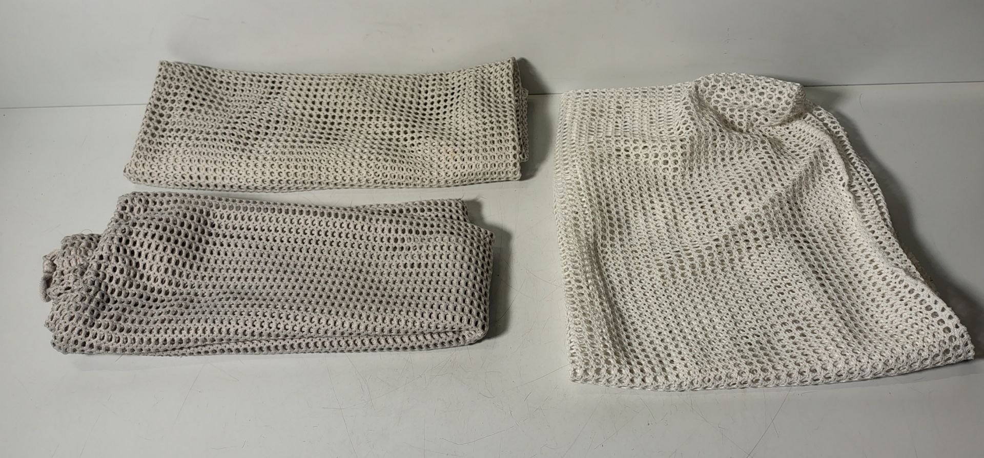 744x British forces laundry netted wash bags - mixed - Image 2 of 7