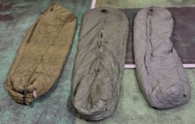 30x Medium weight sleeping bags - various types - may include arctic