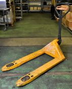 Jungheinrich AM2200 hand pallet truck - 2200kg capacity