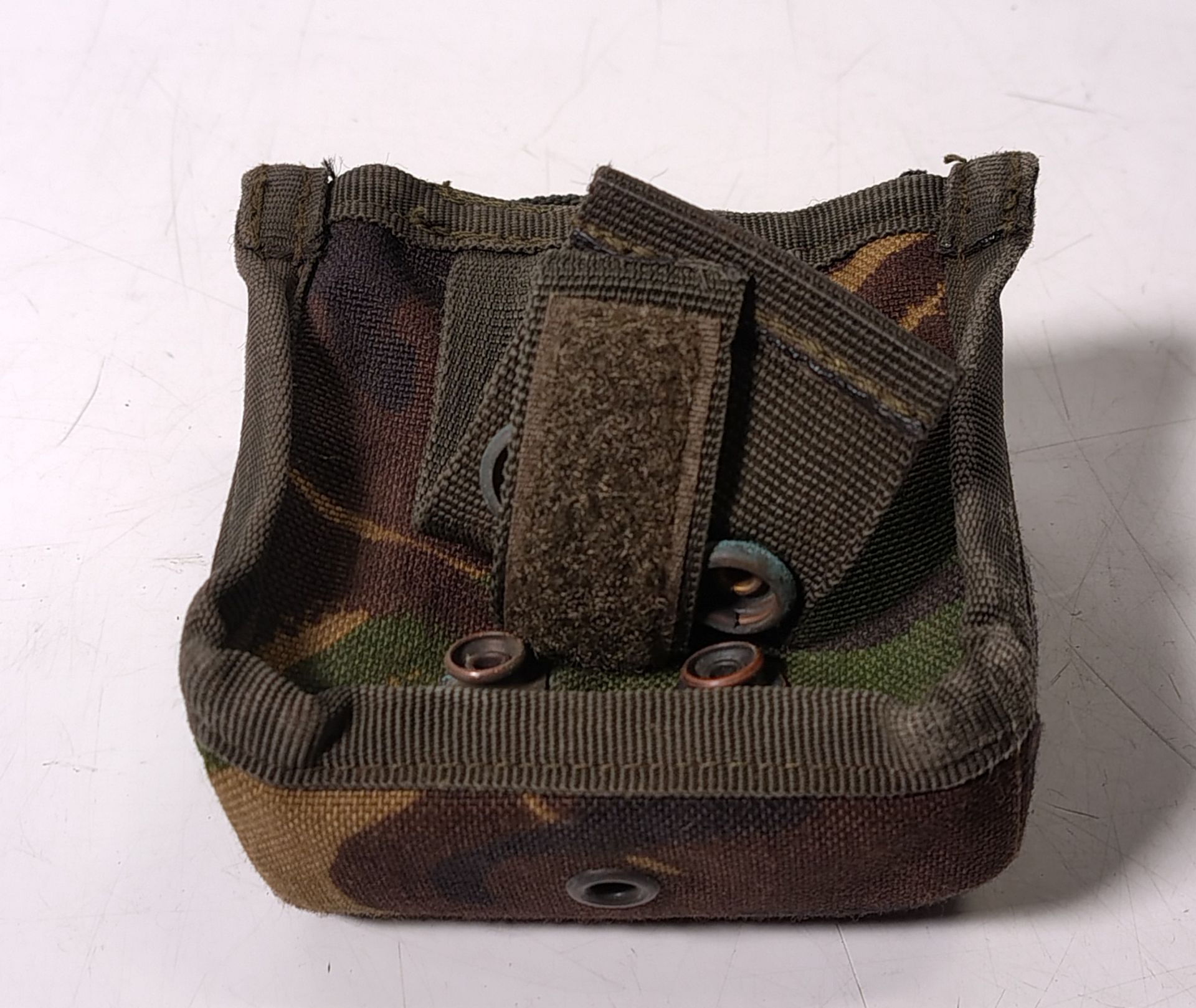 Various types of ex-military DPM accessories - 145kg – may require repair/be incomplete - Image 9 of 27