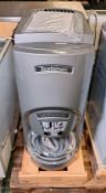 Scotsman TCL 180-9 Ice machine/water dispenser - 230V 500W - serial no. DE 11171