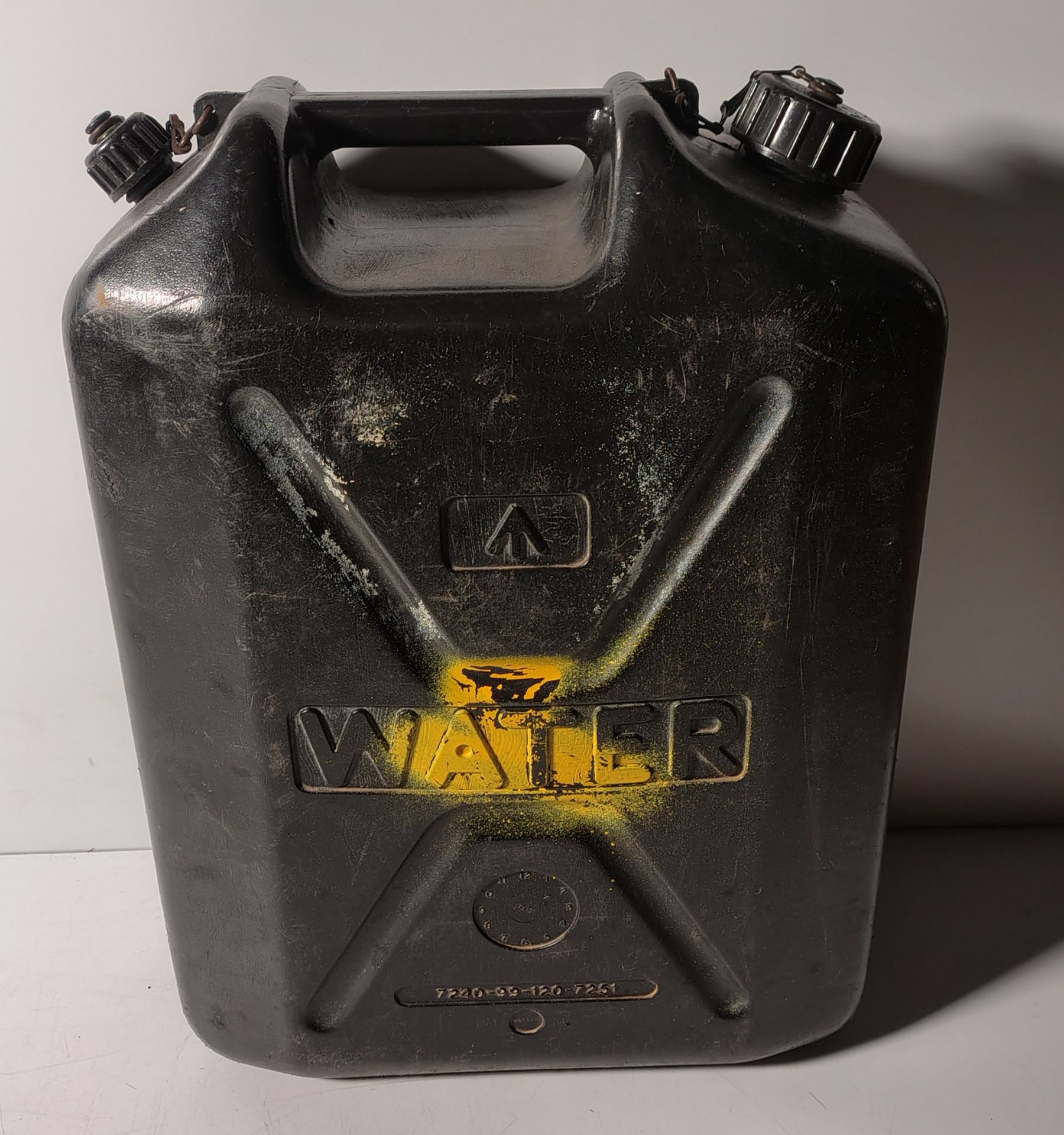 Various types of ex-military hardware and accessories - 120kg – may require repair/be incomplete - Image 15 of 18
