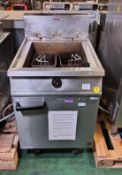 Falcon Dominator single tank twin basket fryer - W 600 x D 930 x H 1090mm