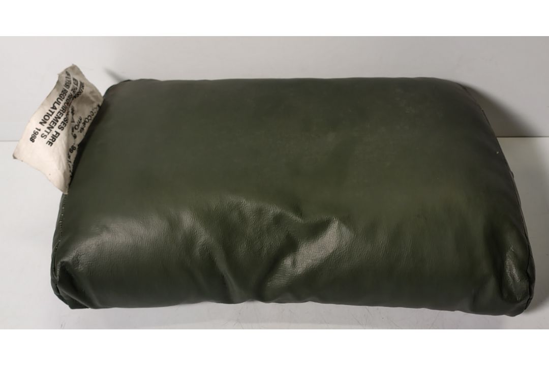 52x British forces olive bed pillows - Image 8 of 11