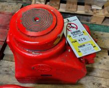 Tangye Hydra Model 6100 Lite hydraulic jack - max capacity 100 tonnes