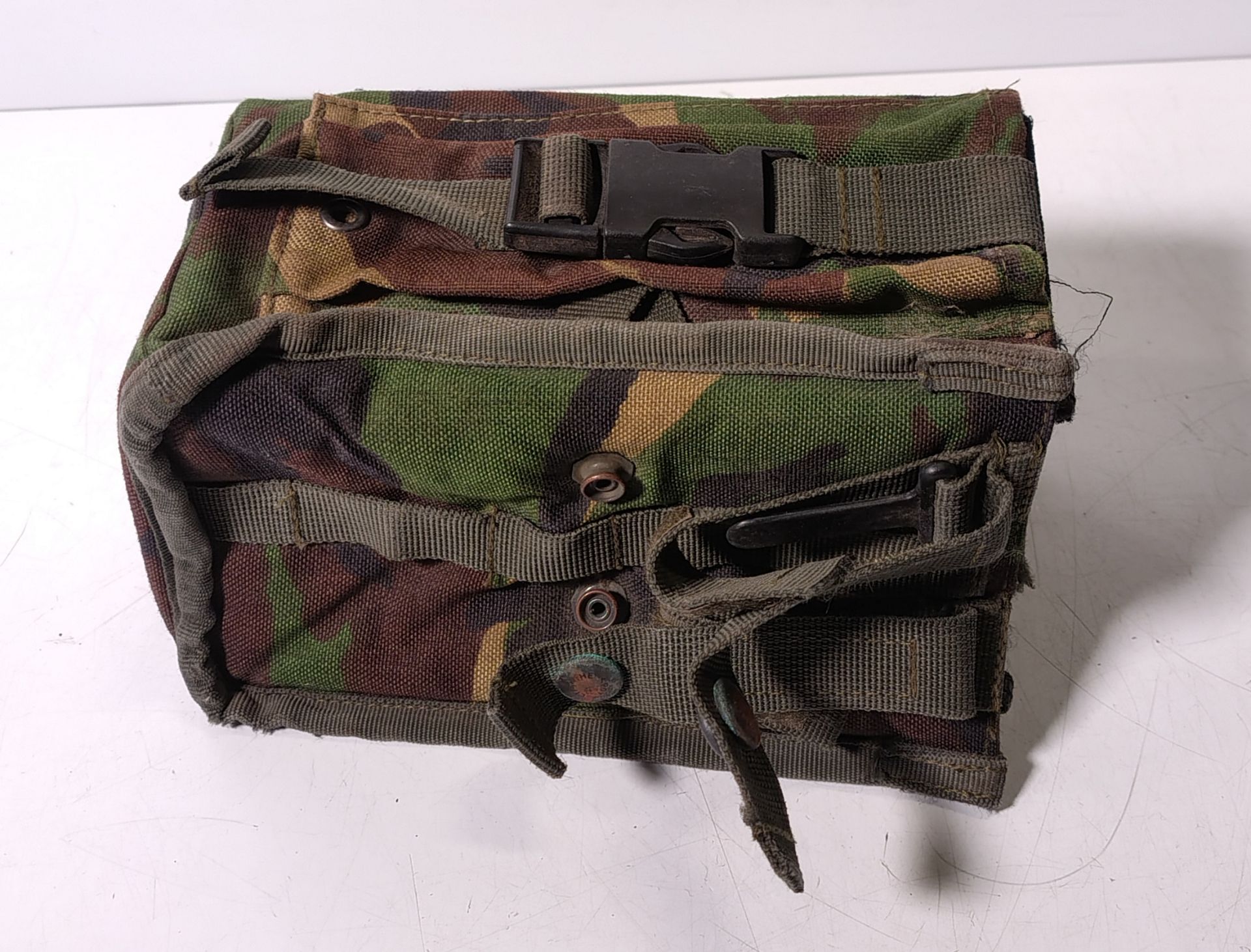 Various types of ex-military DPM accessories - 145kg – may require repair/be incomplete - Image 13 of 27