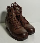 100x Pairs of Grade 2 Various combat boots - may include - Magnum, YDS, Haix - mixed sizes