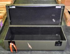Heavy duty tool box - W 1000 x D 400 x H 330mm