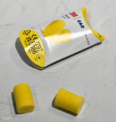 25x boxes of 3M E-A-R Classic PP-01-002 disposable earplugs - full details in description