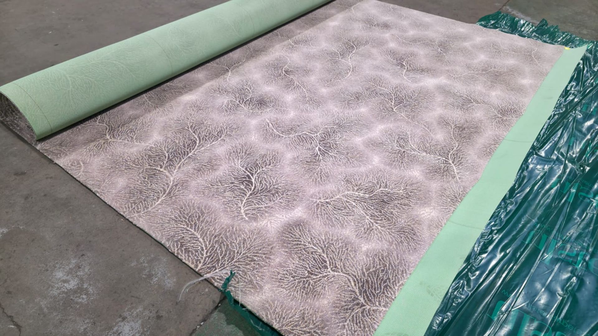 Ulster carpet - beige with a darker root / branch style pattern - see description - Image 2 of 10
