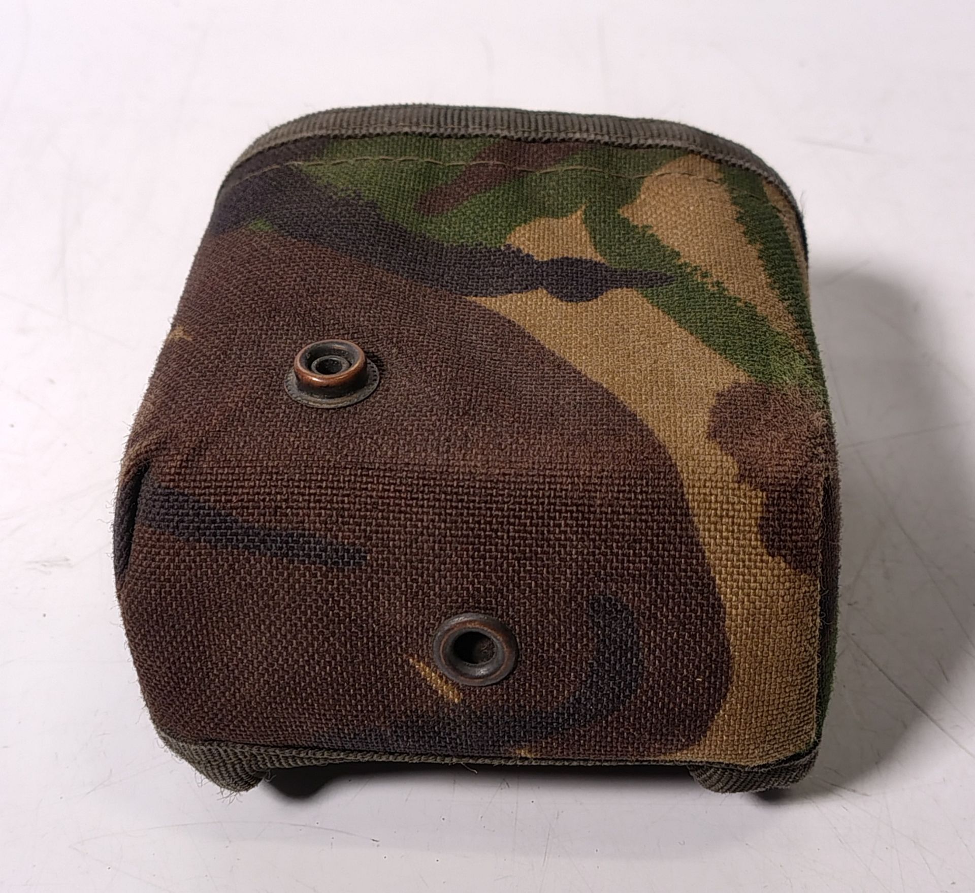 Various types of ex-military DPM accessories - 145kg – may require repair/be incomplete - Image 8 of 27