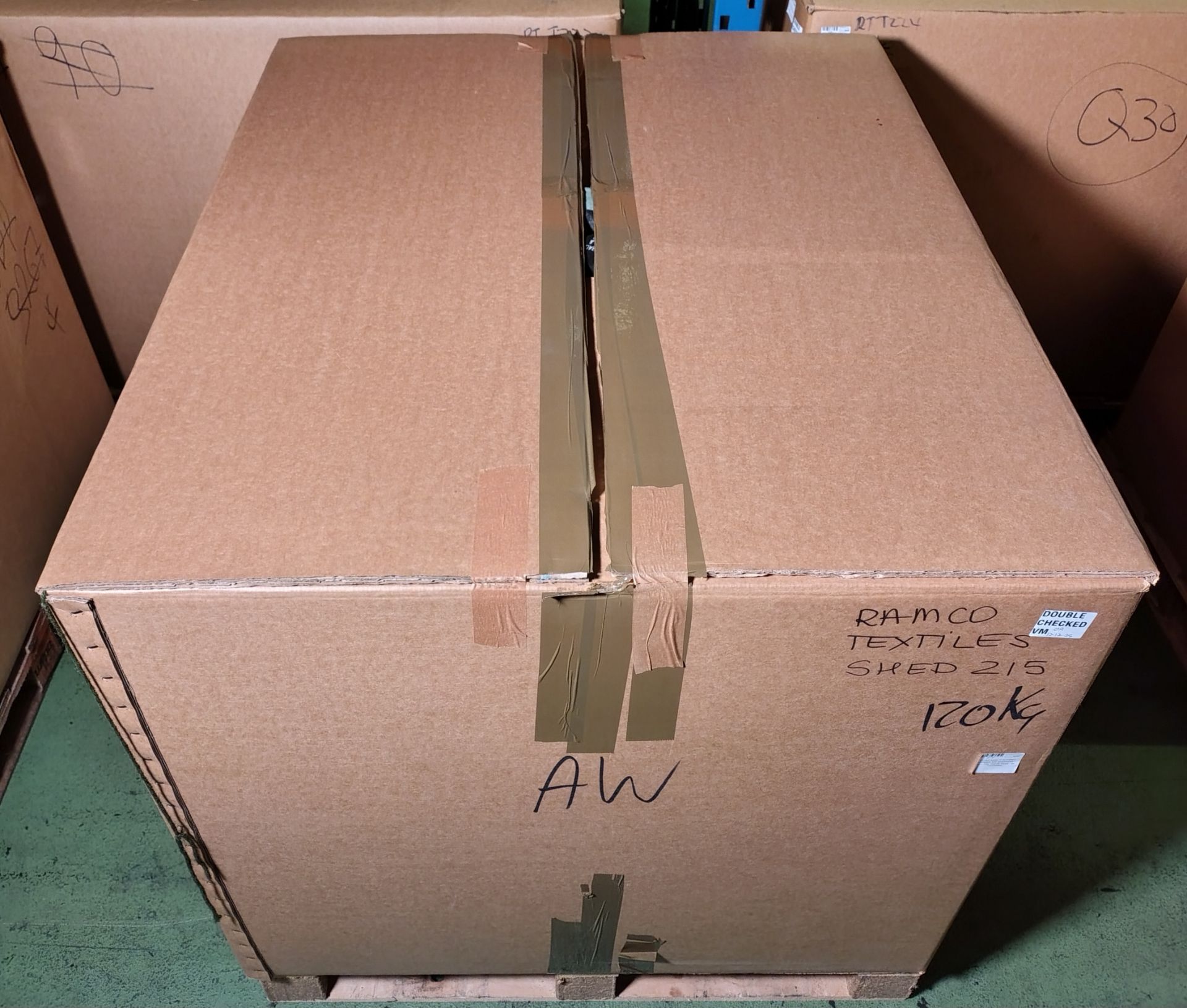 Various types of ex-military hardware and accessories - 120kg – may require repair/be incomplete - Image 18 of 18