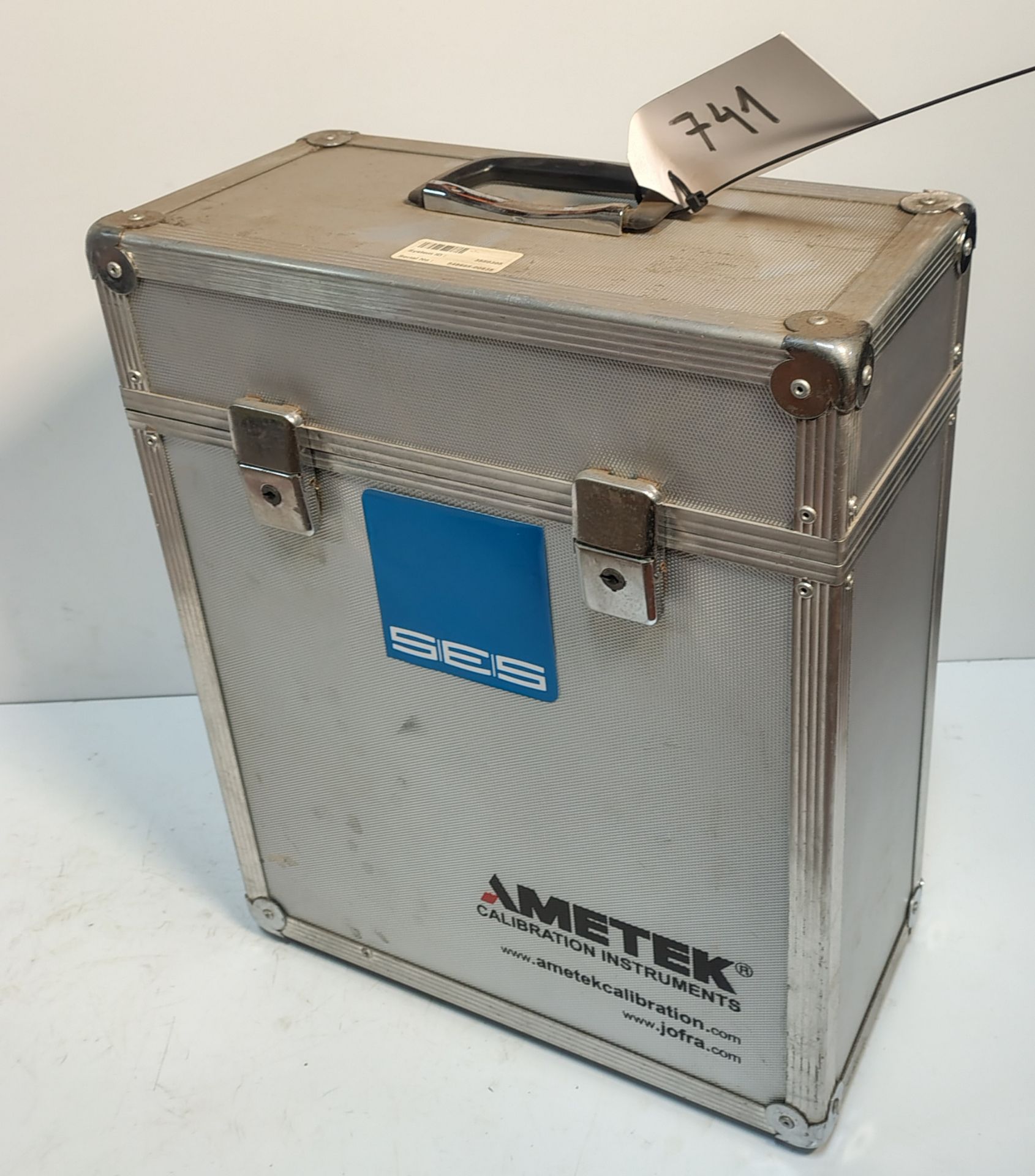 Ametek CTC-650 A - 50 to 650 °C Dry-block Temperature Calibrator - Image 5 of 5